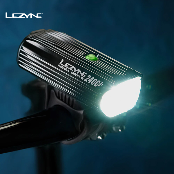 LEZYNE-LED-Light-MEGA-Drive-2400-+-Front-Lighting-LED-7-V404_E