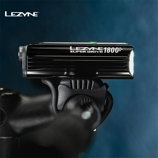 LEZYNE-LED-Light-SUPER-Drive-1800-+-Smart-Front-Lighting-LED-6-V804_F