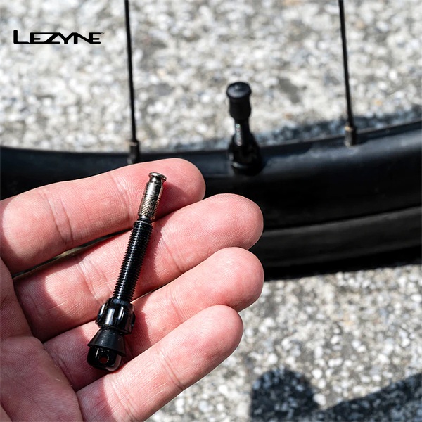 LEZYNE-TLR-Valve-PRO-44mm-Clik-PK-CLTLR44-104_F