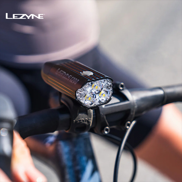 LEZYNE-LED-Light-React-Drive-1200-Front-Lighting-LED-43F-V117_H