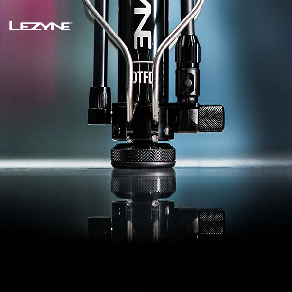 LEZYNE-Digital-Travel-Floor-Drive-Floor-Pumps-FP-DTFDR-V104_K