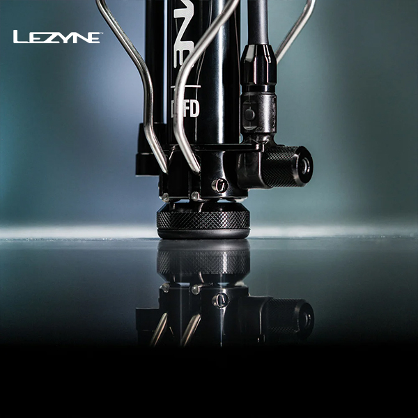 LEZYNE-Digital-Travel-Floor-Drive-Floor-Pumps-FP-DTFDR-V104_L